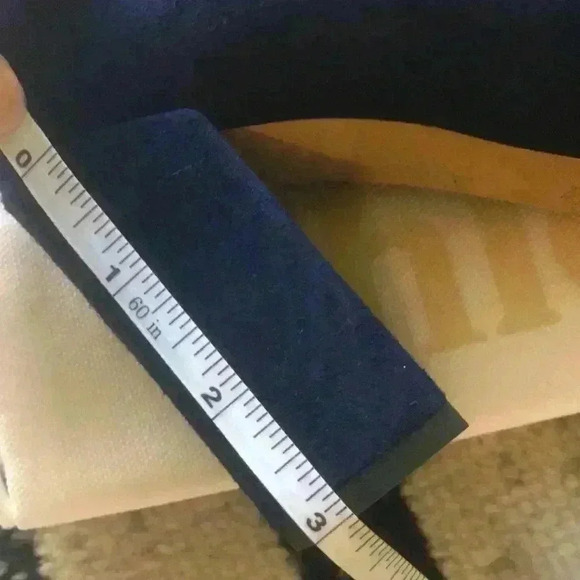 CHLOÉ Lauren scallop-edged high block-heel suede pumps - Picture 11 of 12